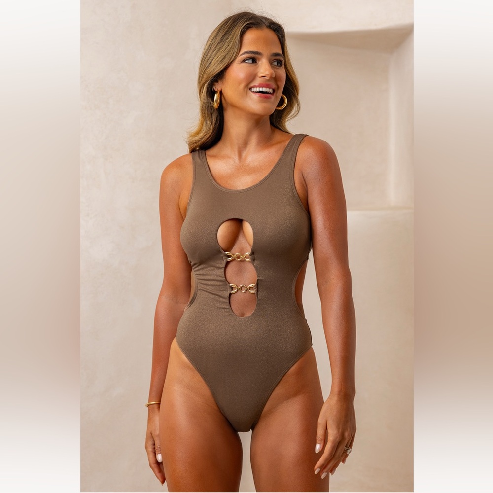 Cupshe x JoJo Fletcher Dune Cutout Monokini Swimsuit